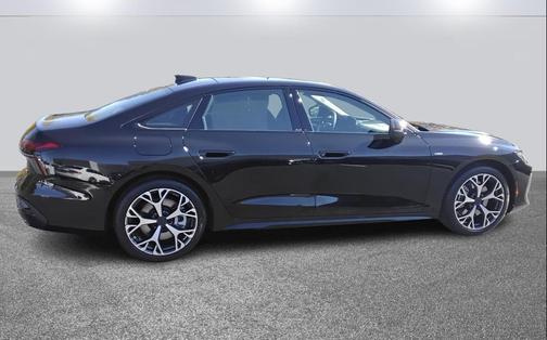 2026 Audi A6 Premium Plus quattro S tronic