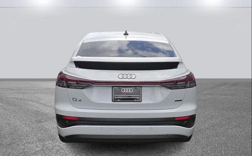 2025 Audi Q4 e-tron Sportback Premium Plus 55 quattro