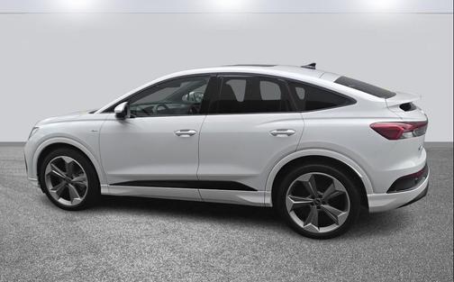 2025 Audi Q4 e-tron Sportback Premium Plus 55 quattro