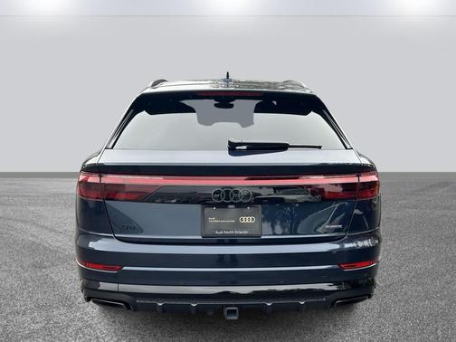 2025 Audi Q8 55 Premium Plus