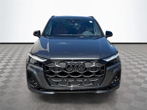 Daytona Gray Pearl Effect 2026 Audi SQ7 4.0T Premium Plus