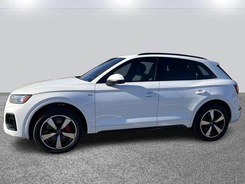 2024 Audi Q5 45 S line Premium Plus