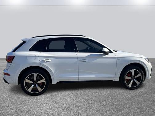 2024 Audi Q5 45 S line Premium Plus