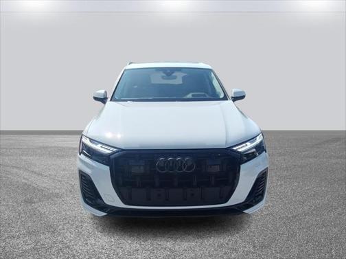 2025 Audi Q7 55 Prestige
