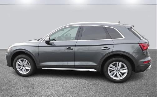 2023 Audi Q5 45 S line Premium