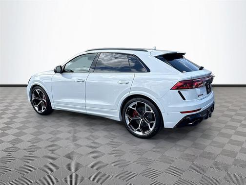 2026 Audi RS Q8 4.0T