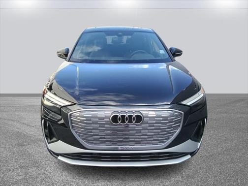 2025 Audi Q4 e-tron Sportback Premium 55 quattro