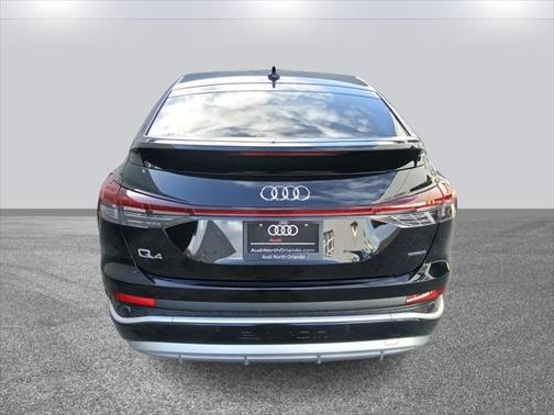 2025 Audi Q4 e-tron Sportback Premium 55 quattro