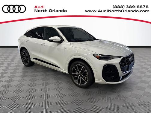 Glacier White Metallic 2026 Audi Q5 Sportback Prestige TFSI quattro S tronic