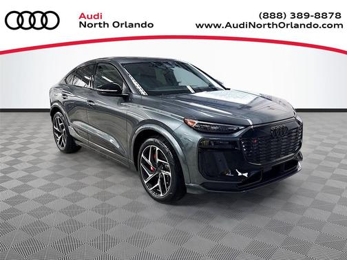 Daytona Gray Pearl Effect 2027 Audi SQ6 e-tron Sportback Premium Plus