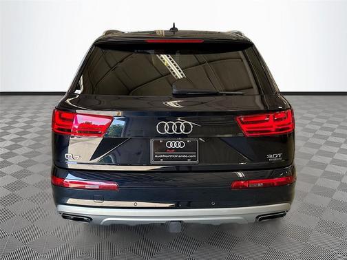 2017 Audi Q7 3.0T Prestige