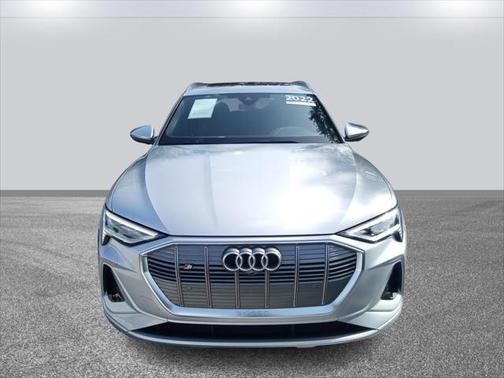 2022 Audi e-tron S Premium Plus