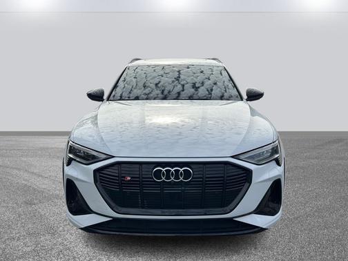 2023 Audi e-tron S Prestige quattro