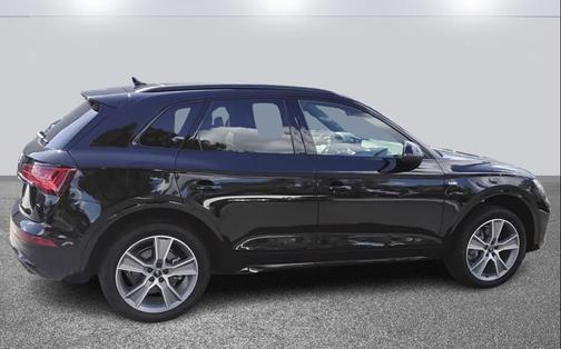 2025 Audi Q5 45 S line Premium