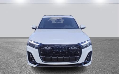 2026 Audi Q7 55 Premium Plus