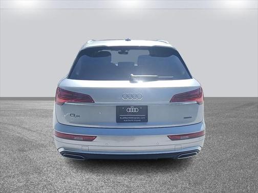 2024 Audi Q5 45 S line Premium Plus