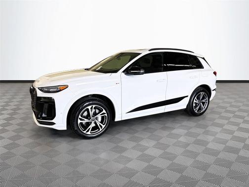 Glacier White Metallic 2027 Audi Q6 e-tron Premium Plus