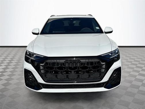 Glacier White Metallic 2026 Audi Q8 55 Premium Plus