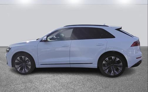 2026 Audi Q8 55 Premium Plus