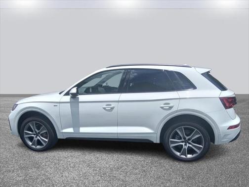 2025 Audi Q5 45 S line Premium