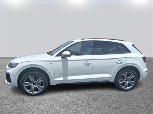 2025 Audi Q5 45 S line Premium