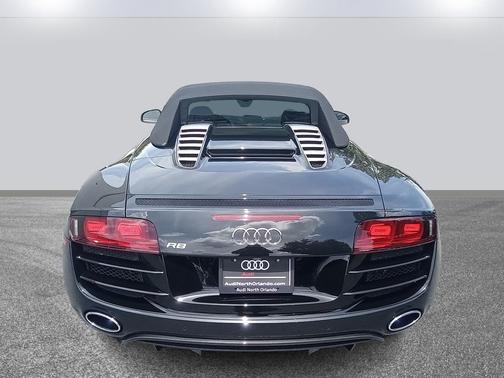 PHANTOM BL 2012 Audi R8 5.2 quattro Spyder
