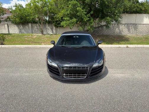 2012 Audi R8 5.2 quattro Spyder
