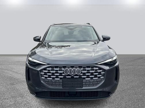 2025 Audi Q5 Premium TFSI quattro S tronic