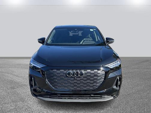 2023 Audi Q4 e-tron Prestige 50 quattro