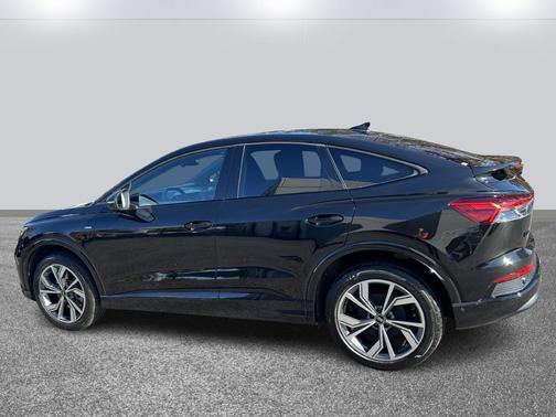 2023 Audi Q4 e-tron Prestige 50 quattro