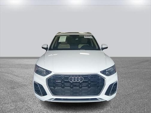 2024 Audi Q5 45 S line Premium