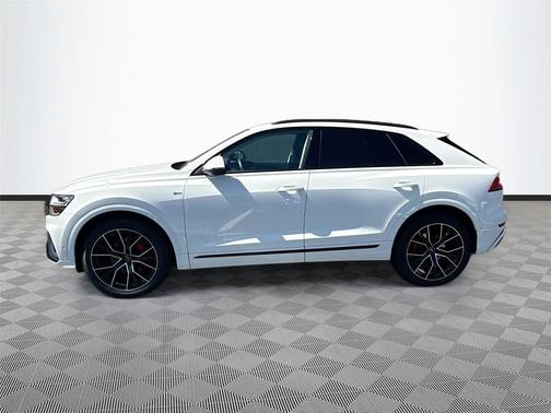 2023 Audi Q8 55 Prestige