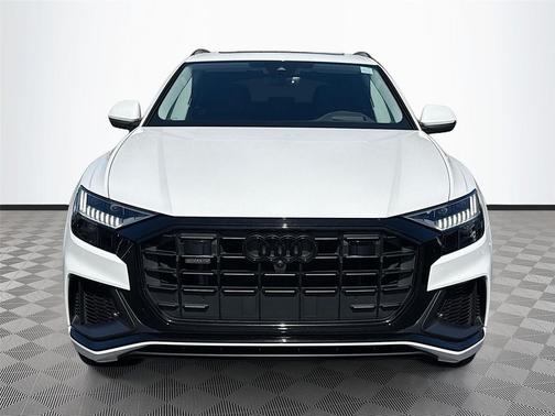 2023 Audi Q8 55 Prestige