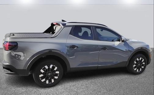 2025 Hyundai SANTA CRUZ SEL Activity