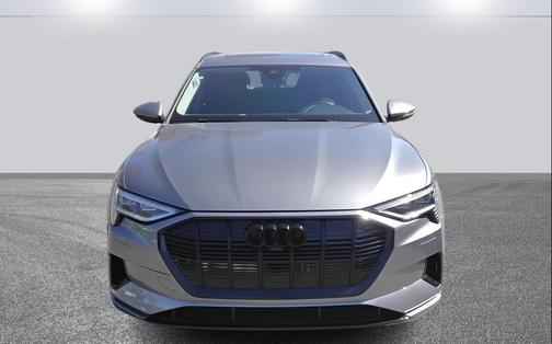 2023 Audi e-tron Premium Plus quattro