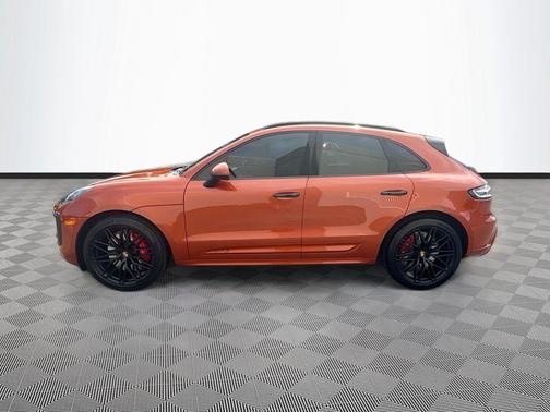 Papaya Metallic 2024 Porsche Macan Macan GTS