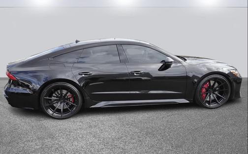 2022 Audi RS 7 4.0T
