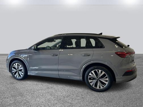 2025 Audi Q4 e-tron Premium 45 RWD