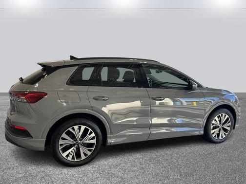 2025 Audi Q4 e-tron Premium 45 RWD