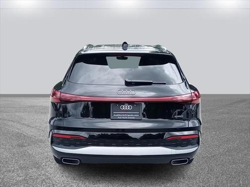 2025 Audi Q5 Premium Plus