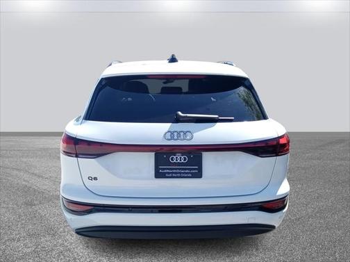 2025 Audi Q6 e-tron Premium