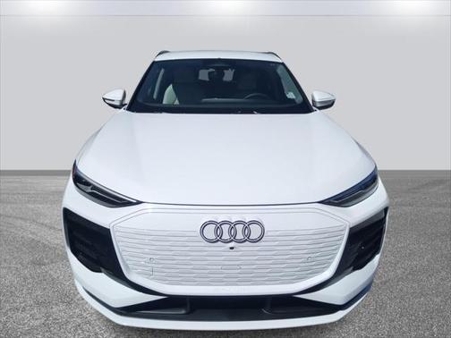 2025 Audi Q6 e-tron Premium