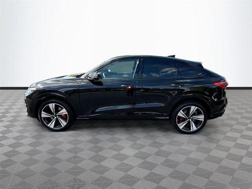 Mythos Black Metallic 2026 Audi SQ5 3.0T Premium Plus
