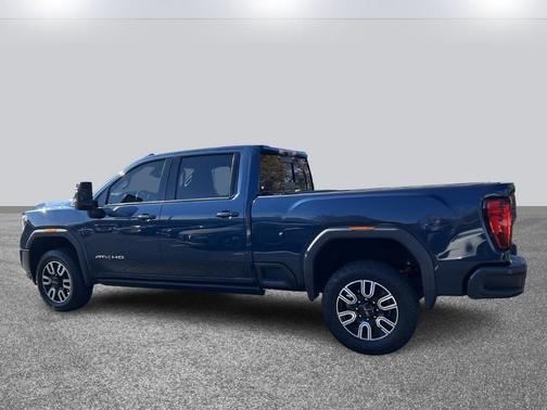 2022 GMC Sierra 3500 AT4