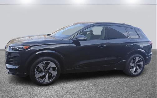 2025 Audi Q6 e-tron Premium quattro