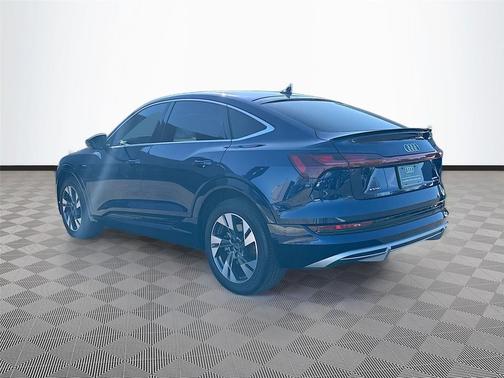 2023 Audi e-tron Sportback S line Premium Plus
