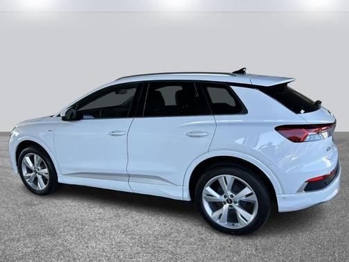 2023 Audi Q4 e-tron Prestige 50 quattro