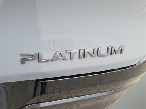 2025 Nissan Murano Platinum