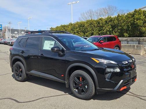 2025 Nissan Rogue Rock Creek