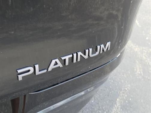 2025 Nissan Murano Platinum